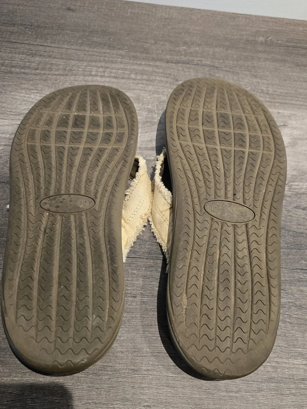 Land Shark Men's Flip Flops Sandals Thongs Brown/ Beige Thresher Size 12